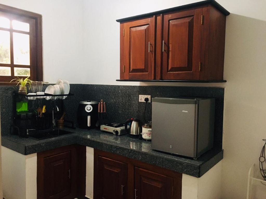 Dining and work desk